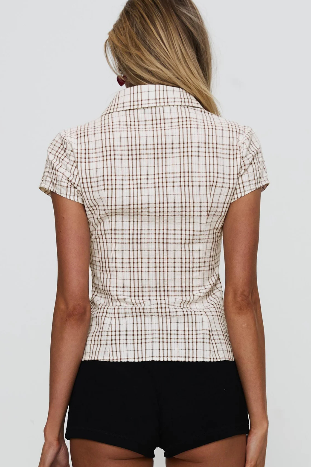 Nellie Rutete Bluse